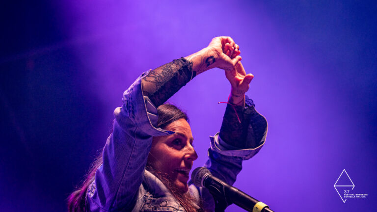 Lee más sobre el artículo Las voces femeninas y el talento local copan la cuarta jornada de la XXXVII edición del Festival Noroeste Estrella Galicia, haciendo vibrar a más de 10.000 personas